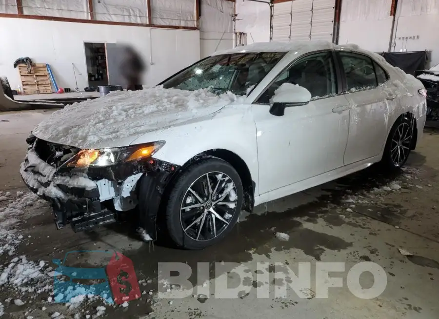 4T1G11BK8RU127547 Photo# 1