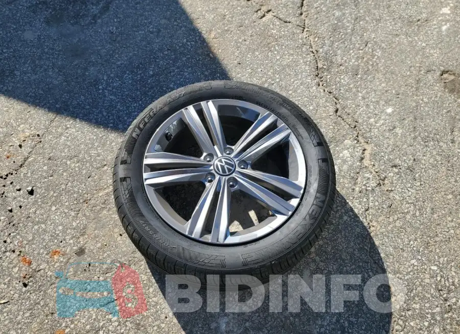 3VW7M7BU4RM074640 Photo# 12