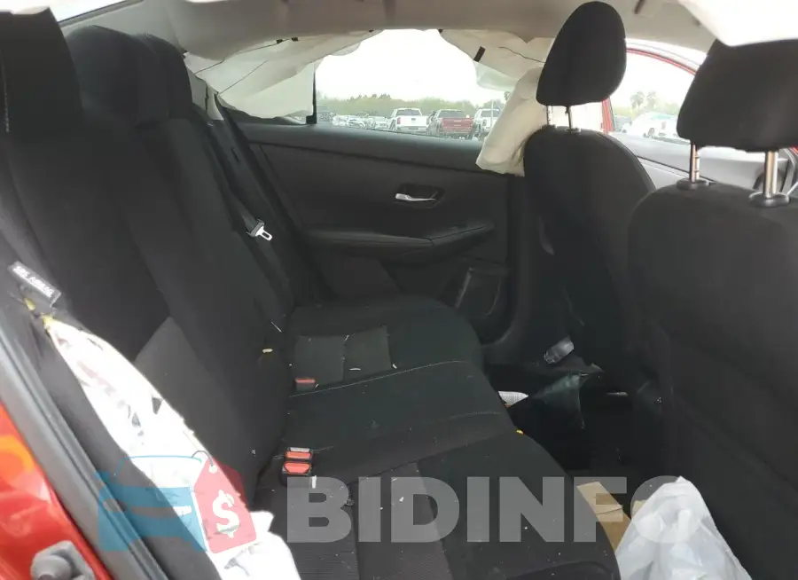 3N1AB8CV4NY249812 Photo# 10