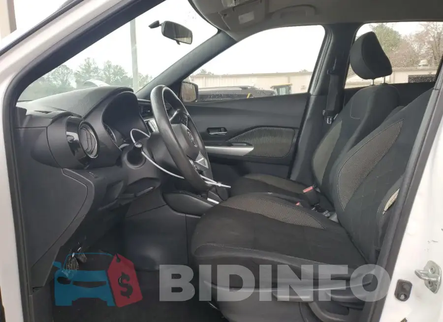 3N1CP5CU3JL526098 Photo# 7