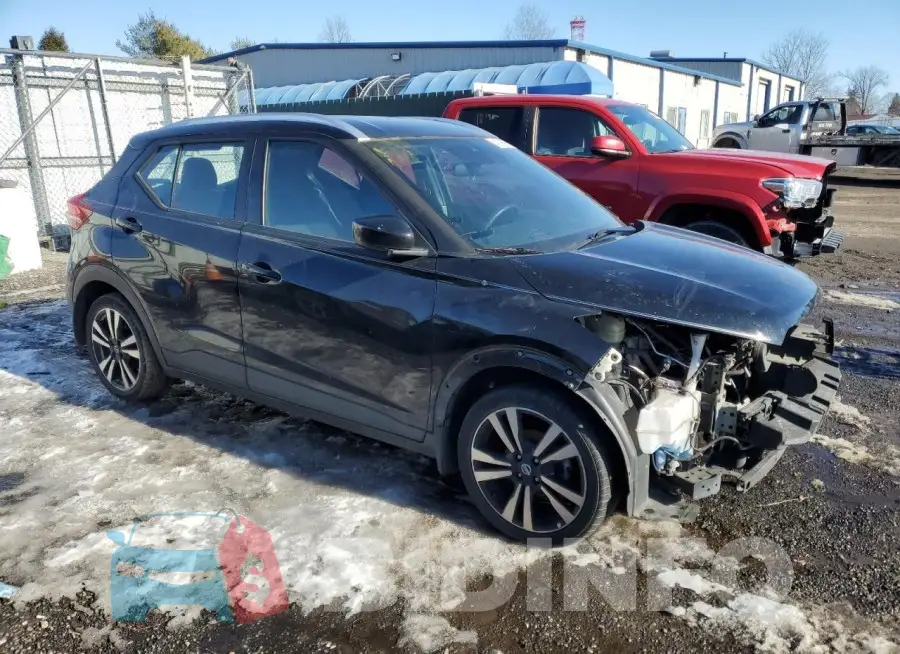 3N1CP5CV8LL495166 Photo# 4
