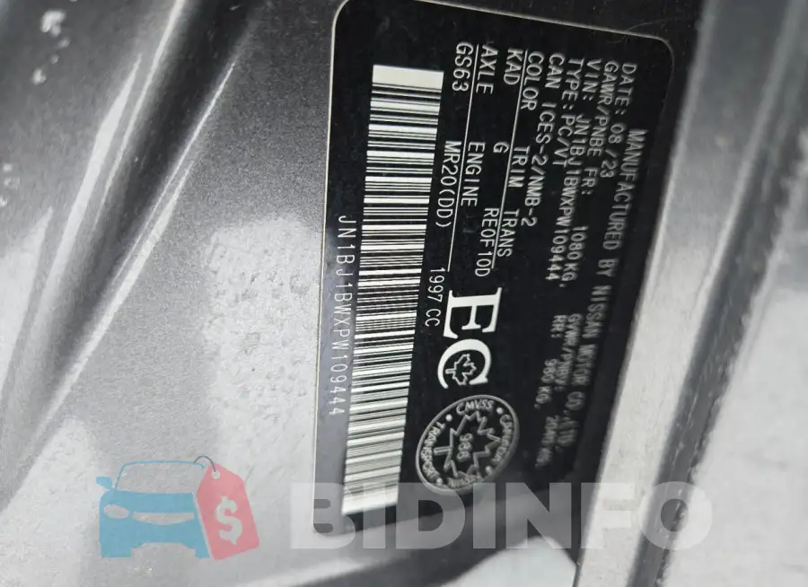 JN1BJ1BWXPW109444 Photo# 13
