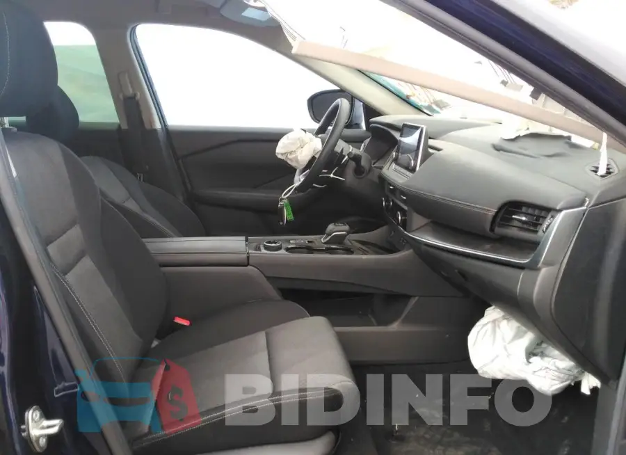 JN8BT3BBXRW422940 Photo# 7