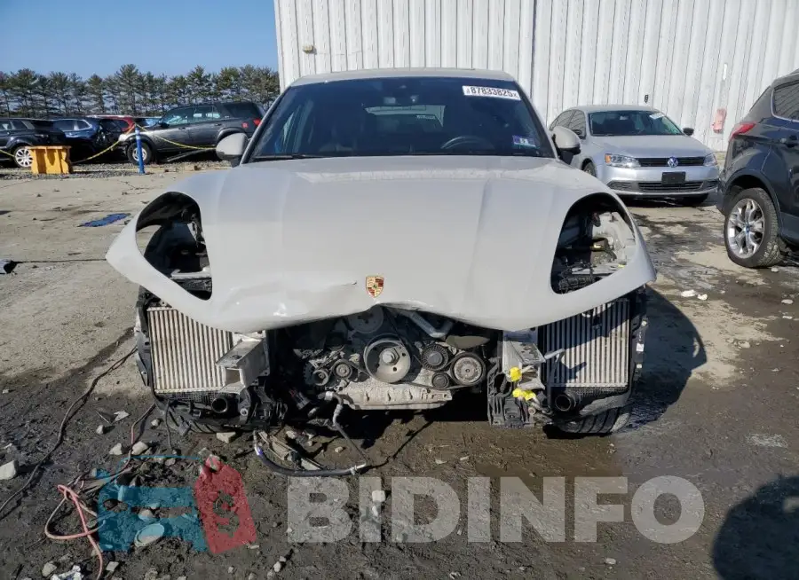 WP1AB2A58KLB31195 Photo# 5