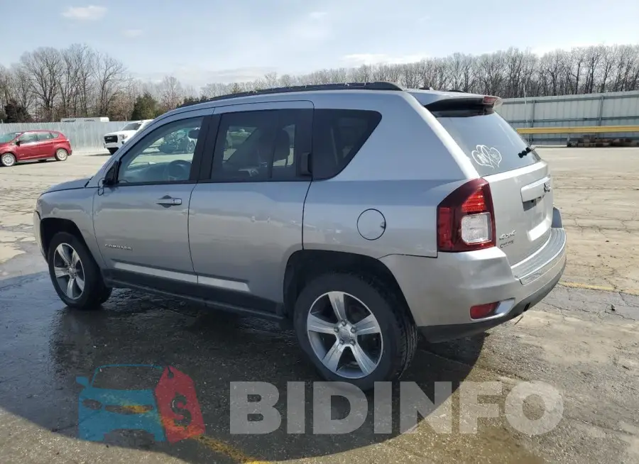 1C4NJDEB5GD545019 Photo# 2