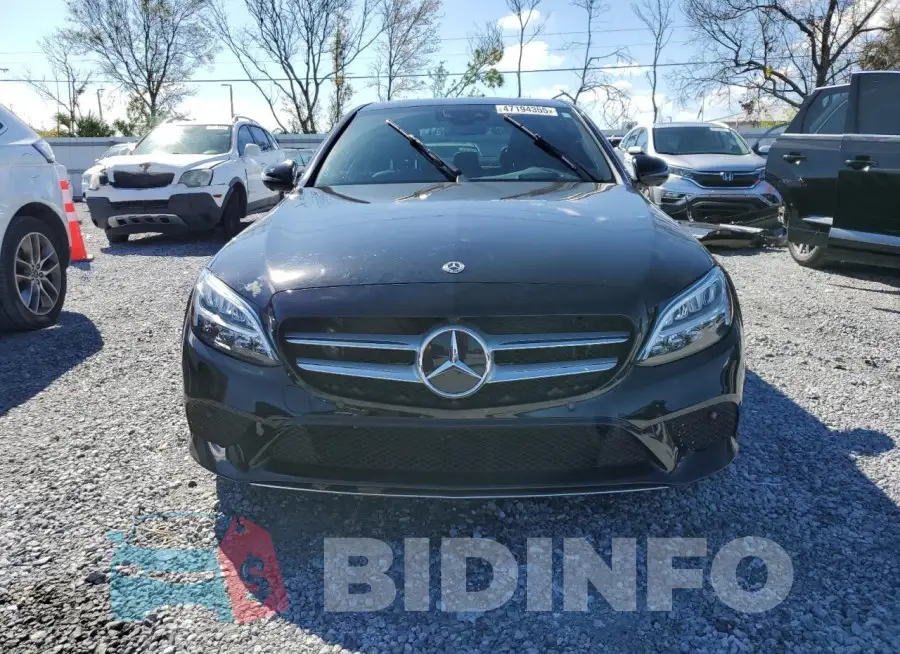 55SWF8DB3KU295813 Photo# 5