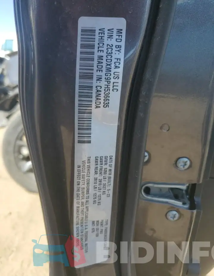 2C3CDXMG9PH536635 Photo# 12