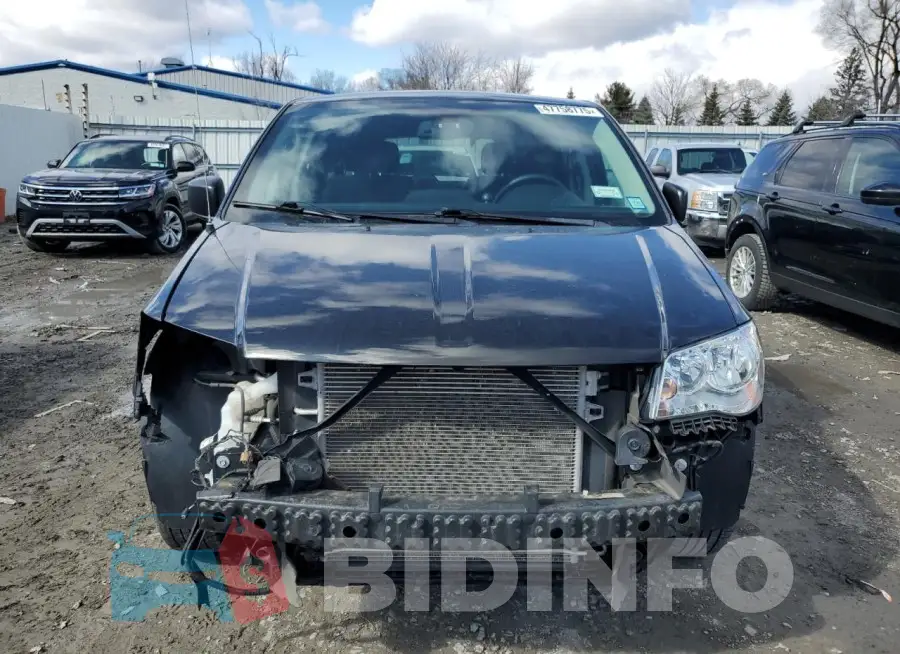 2C4RDGBG6KR799015 Photo# 5