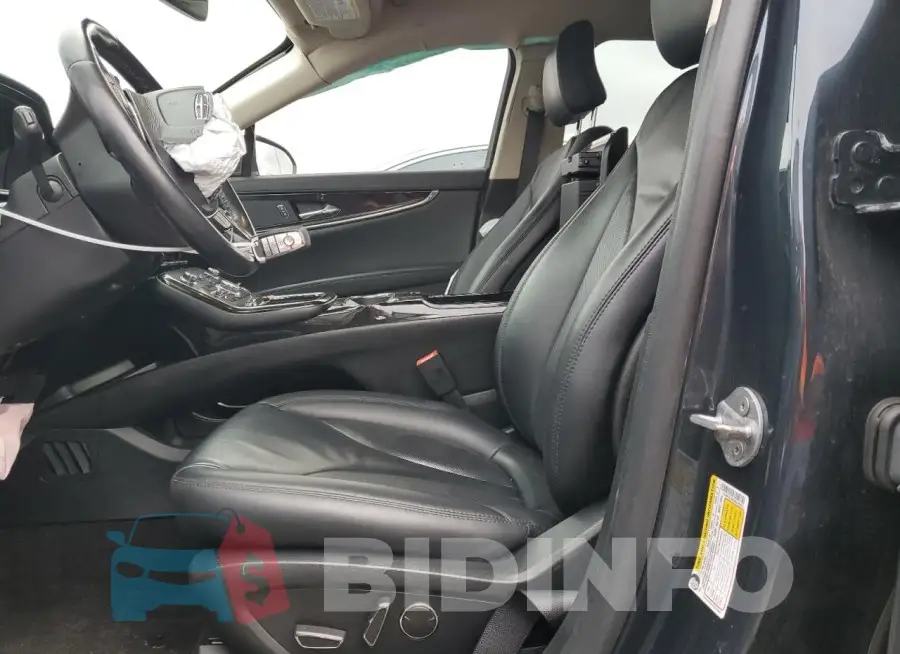 2LMPJ6J96MBL02571 Photo# 7