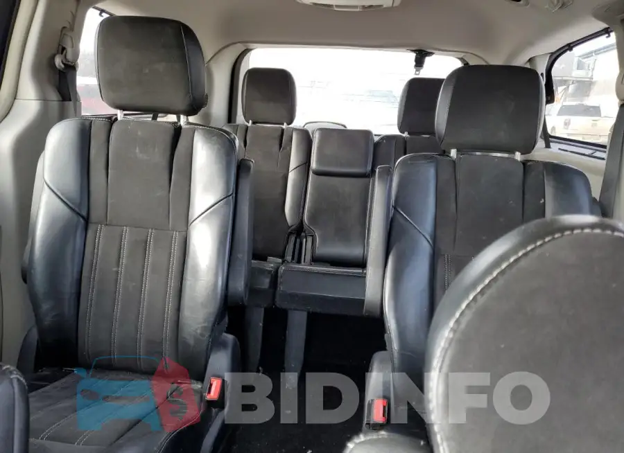 2C4RC1JG5GR261494 Photo# 10
