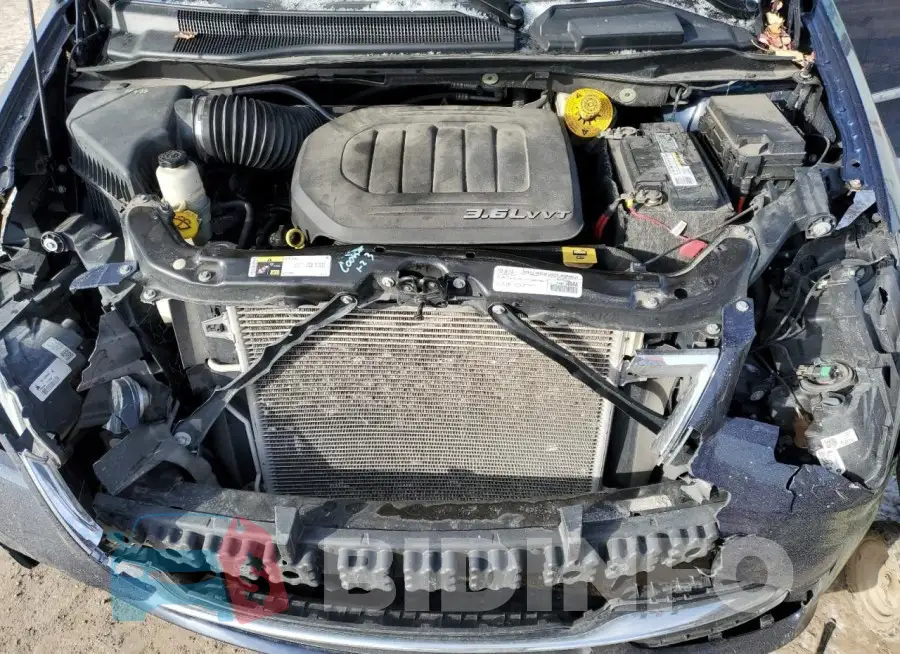2C4RC1JG5GR261494 Photo# 12