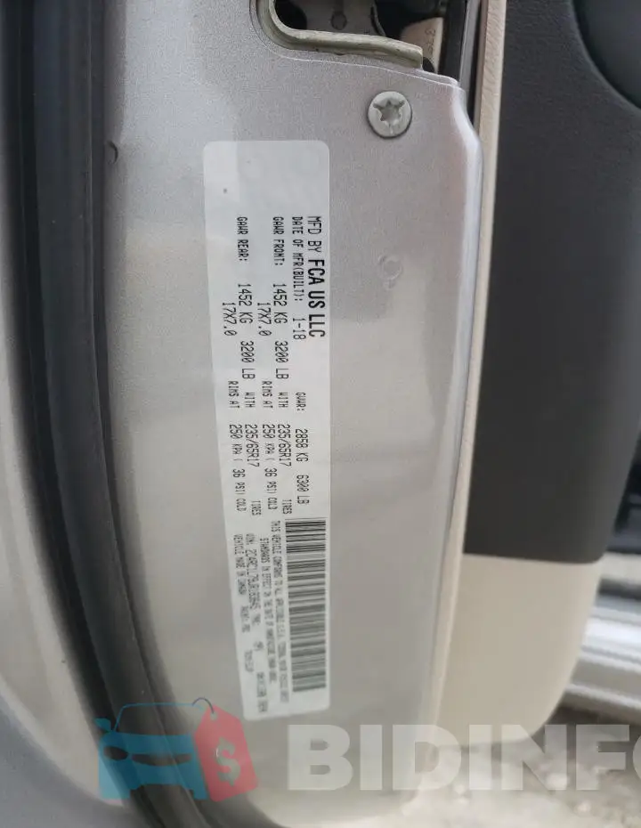 2C4RC1L79JR183645 Photo# 13