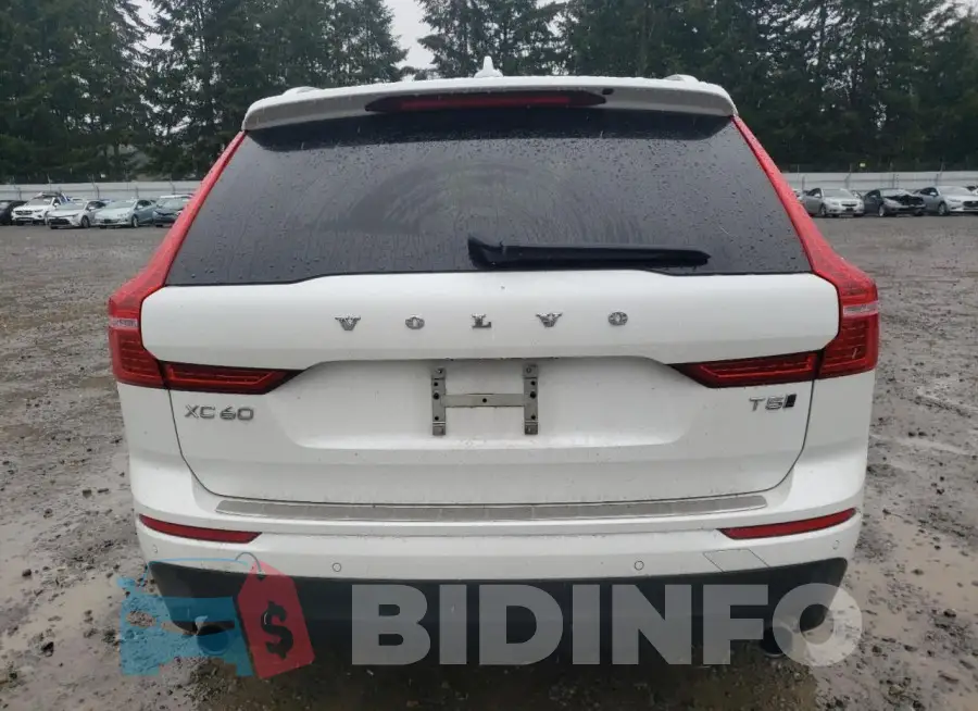 LYV102RK9JB082772 Photo# 6