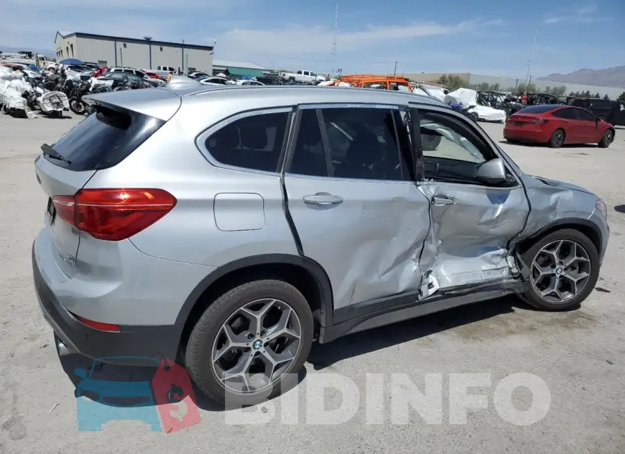 WBXHU7C53K5L09848 Photo# 3