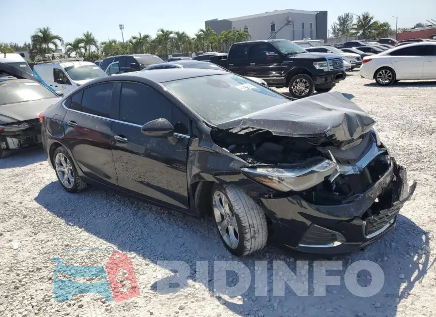 1G1BF5SM5K7127673 Photo# 4