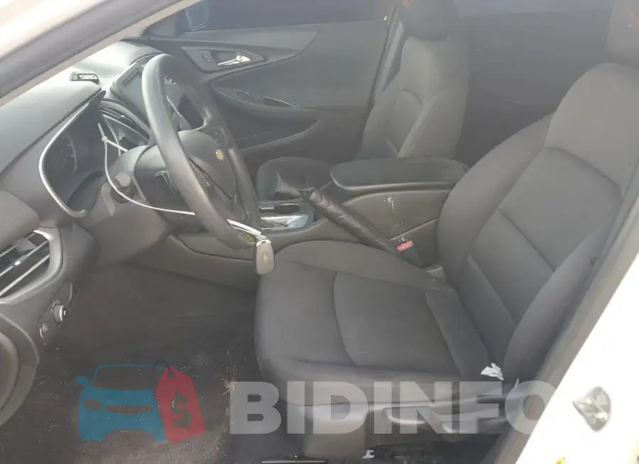 1G1ZB5ST4HF149728 Photo# 7