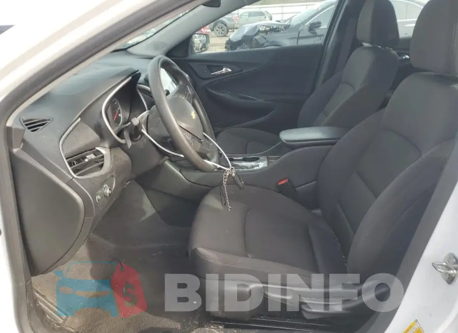 1G1ZB5ST4PF250296 Photo# 7