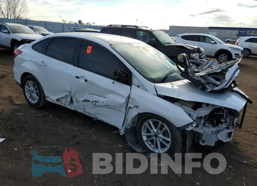 1FADP3F22GL305893 Photo# 4
