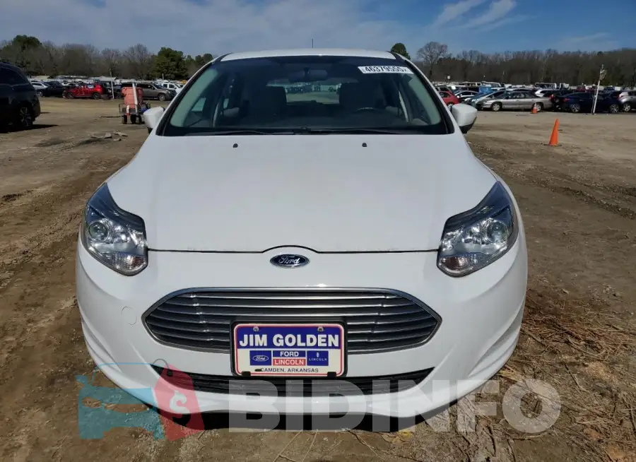 1FADP3R42GL277445 Photo# 5
