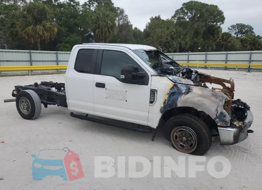 1FT7X2A64KEC68788 Photo# 4