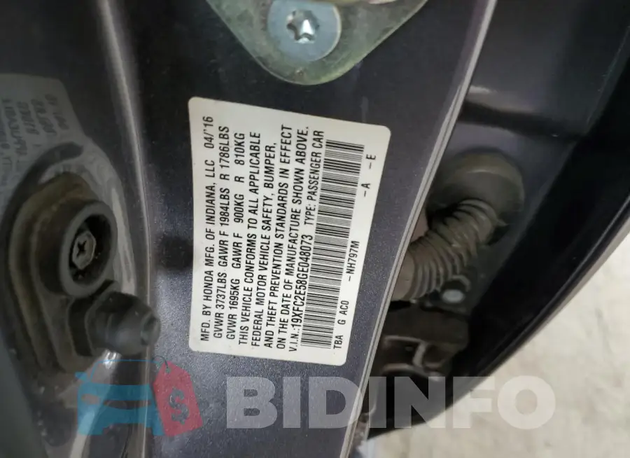 19XFC2E58GE048073 Photo# 12