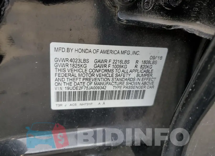19UDE2F75JA009342 Photo# 12