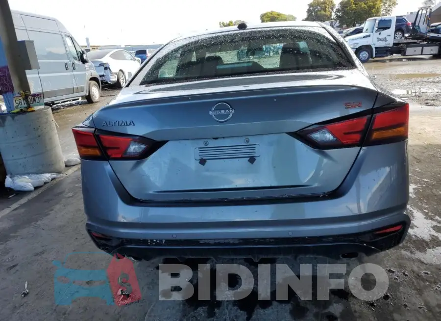 1N4BL4CV1PN340498 Photo# 6