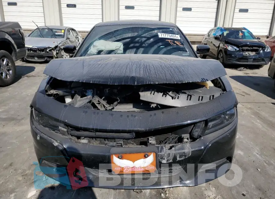 2C3CDXBG4KH692092 Photo# 5
