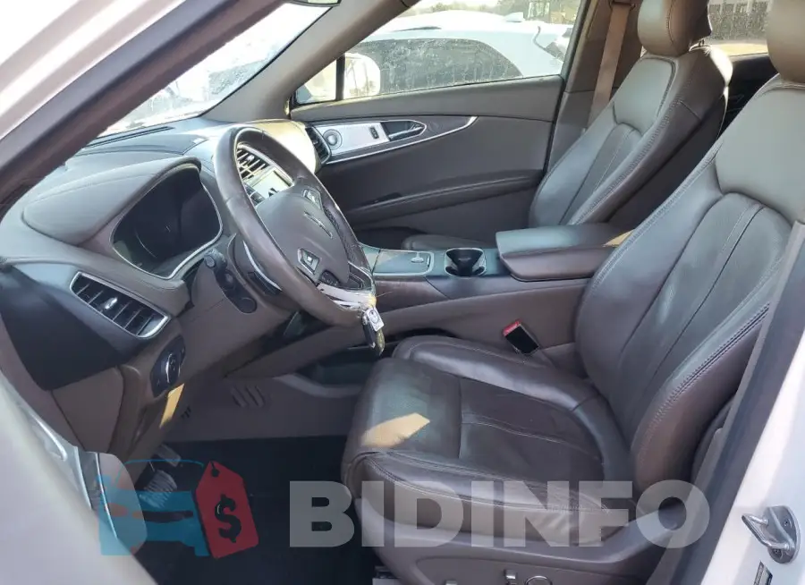 2LMTJ6LR2GBL26348 Photo# 7