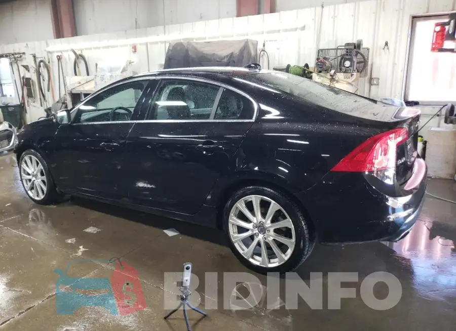LYV402TK5HB147083 Photo# 2