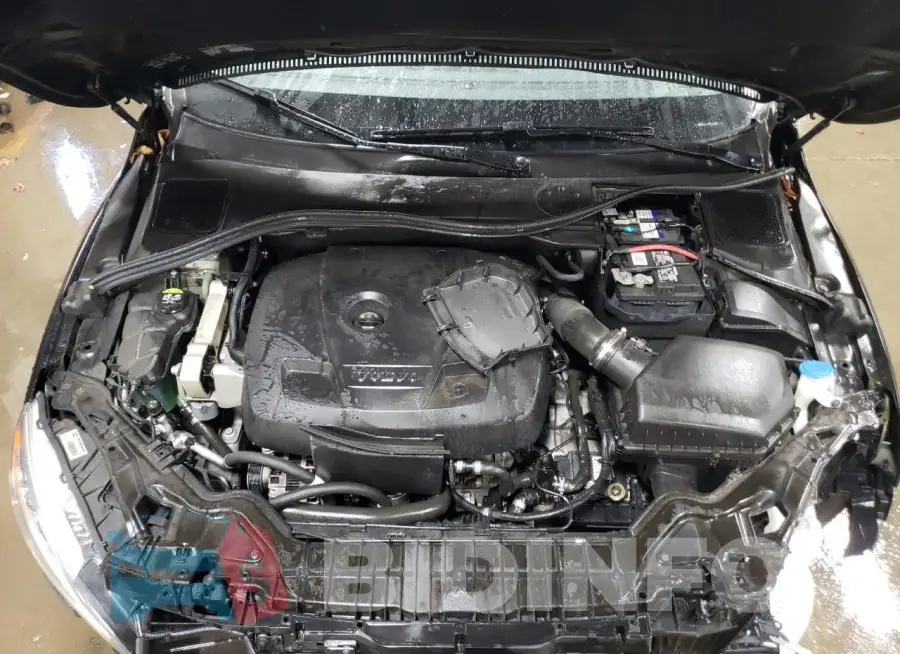 LYV402TK5HB147083 Photo# 11