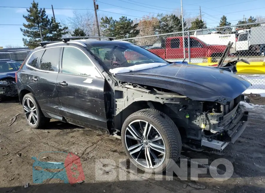 YV4A22RM8K1352253 Photo# 4