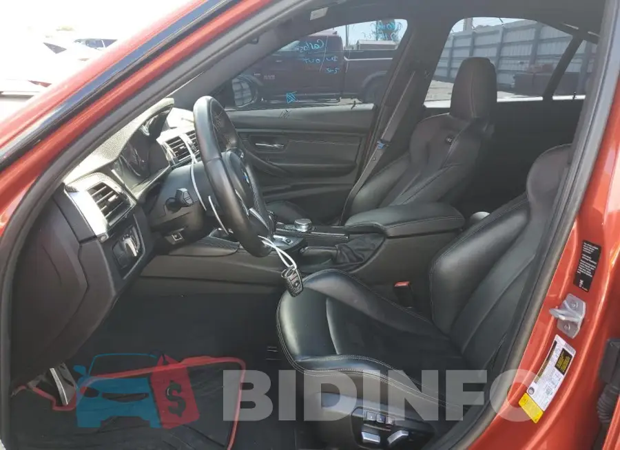 WBS8M9C54J5J79272 Photo# 7