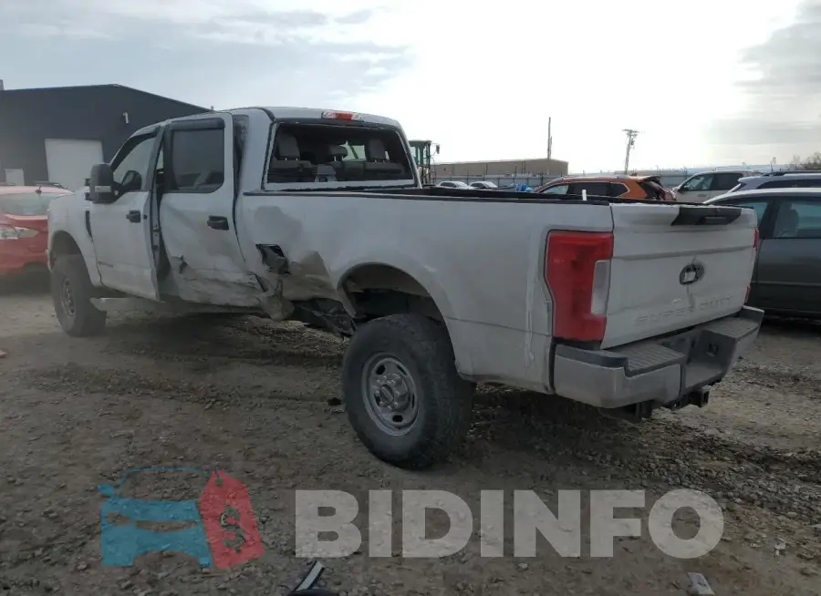 1FT7W2BT4JEB95833 Photo# 2