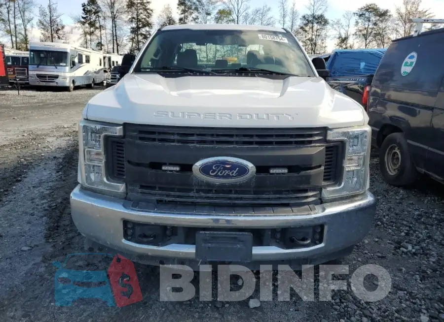 1FT7X2A68KEG66277 Photo# 5