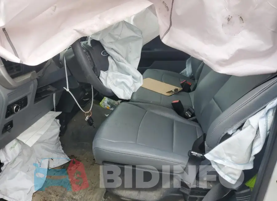 1FTMF1CP0PKG21140 Photo# 7