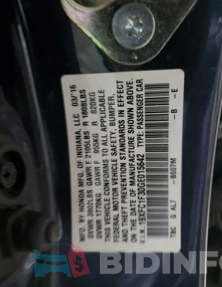 19XFC1F30GE015642 Photo# 12