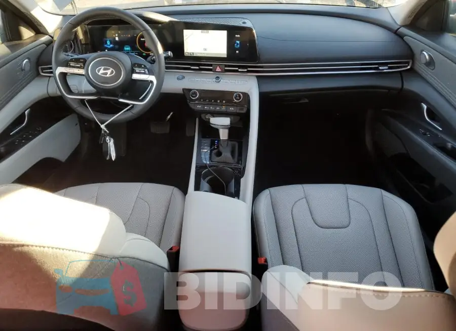 KMHLN4DJ1RU102966 Photo# 8
