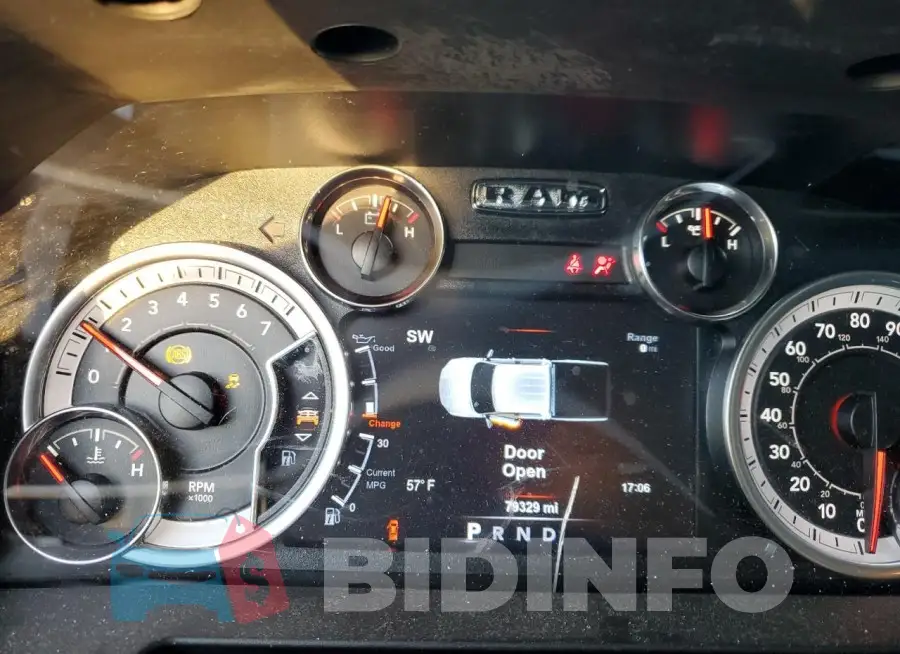 1C6RR7LT9KS559945 Photo# 9