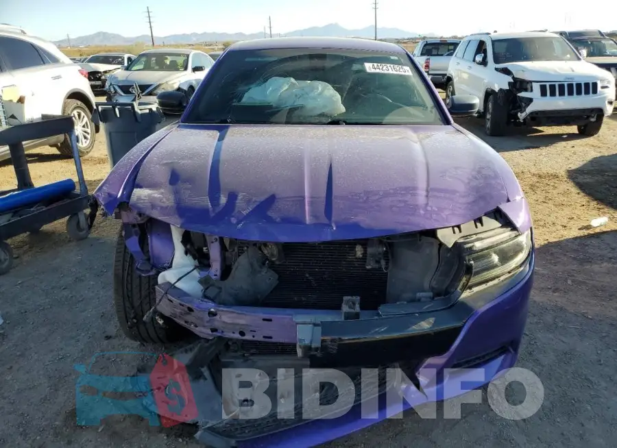 2C3CDXBG2KH598857 Photo# 5