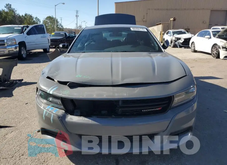 2C3CDXBG4KH657441 Photo# 5