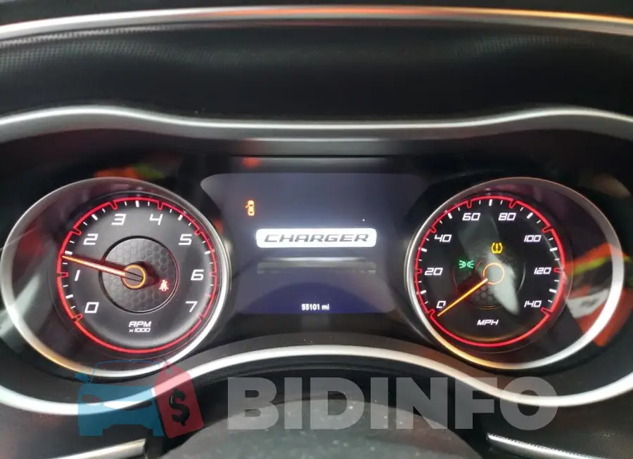 2C3CDXJG3JH171137 Photo# 9