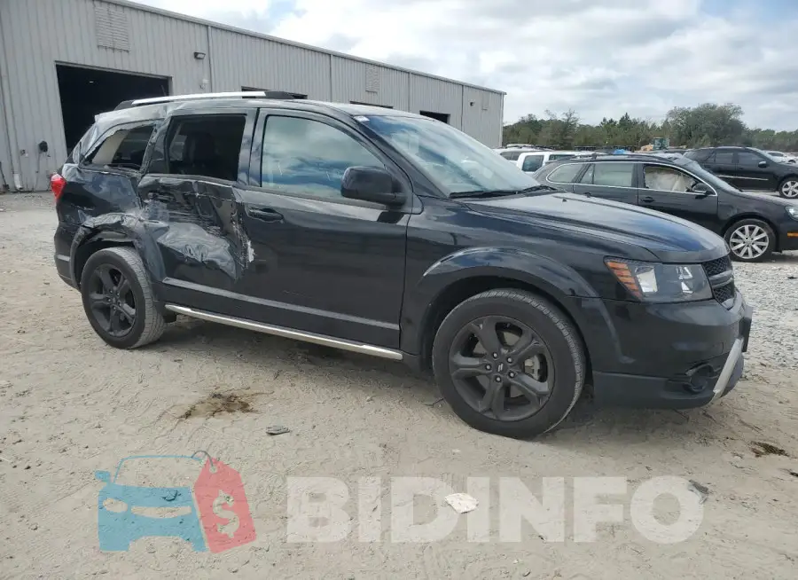3C4PDCGB9LT268838 Photo# 4