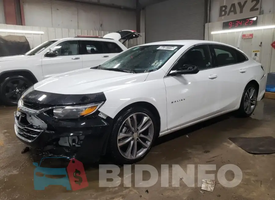 1G1ZD5ST6PF171724 Photo# 1