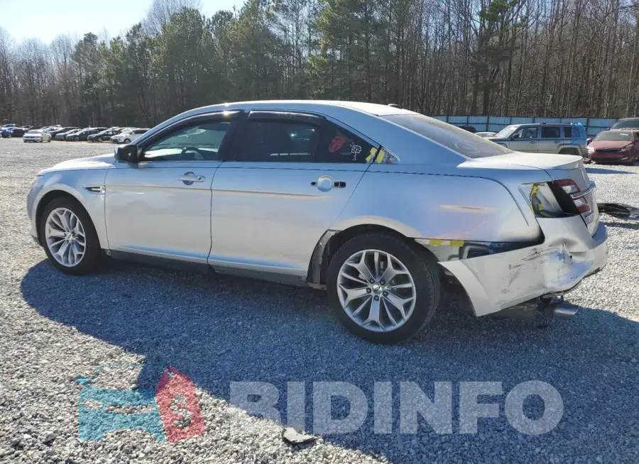 1FAHP2F84JG109812 Photo# 2