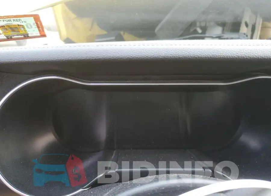 1FATP8UH4J5118019 Photo# 9