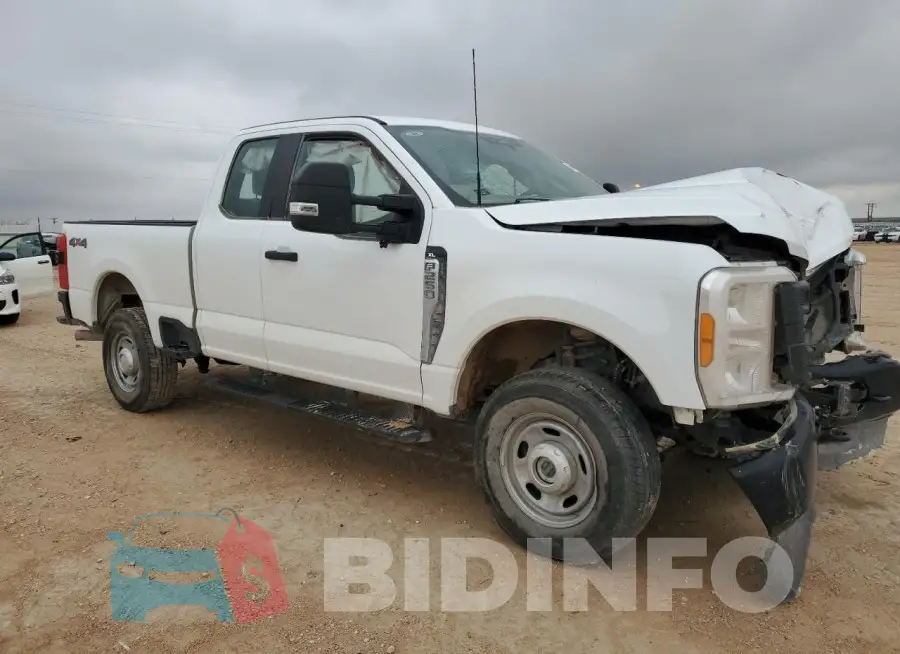 1FT7X2BA7PEC14508 Photo# 4