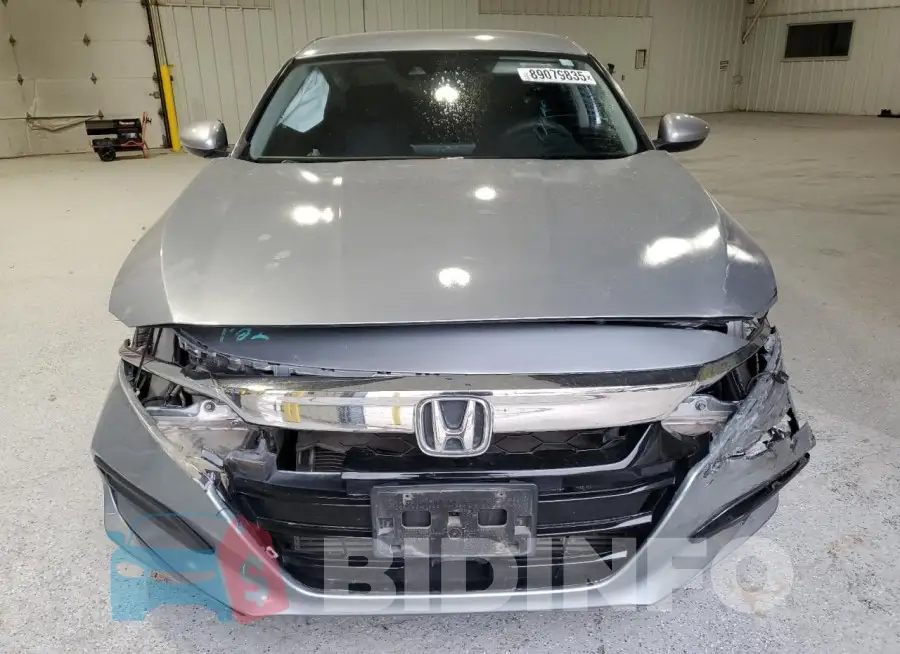 1HGCV1F15KA081189 Photo# 5