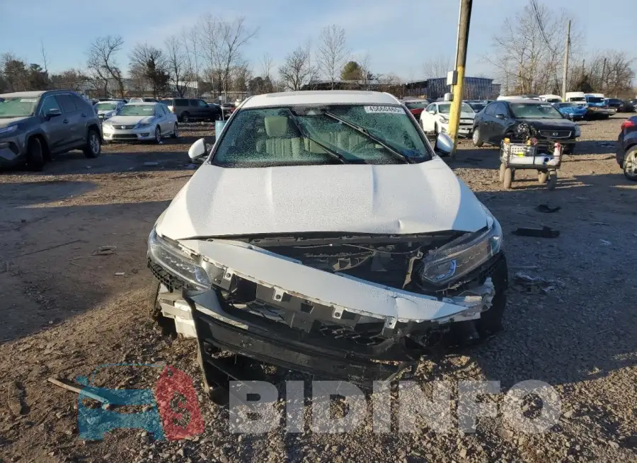 1HGCV3F51LA010183 Photo# 5