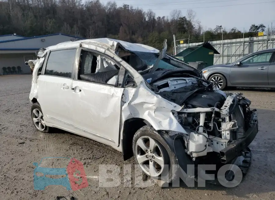 5TDKZ3DC6HS820192 Photo# 4